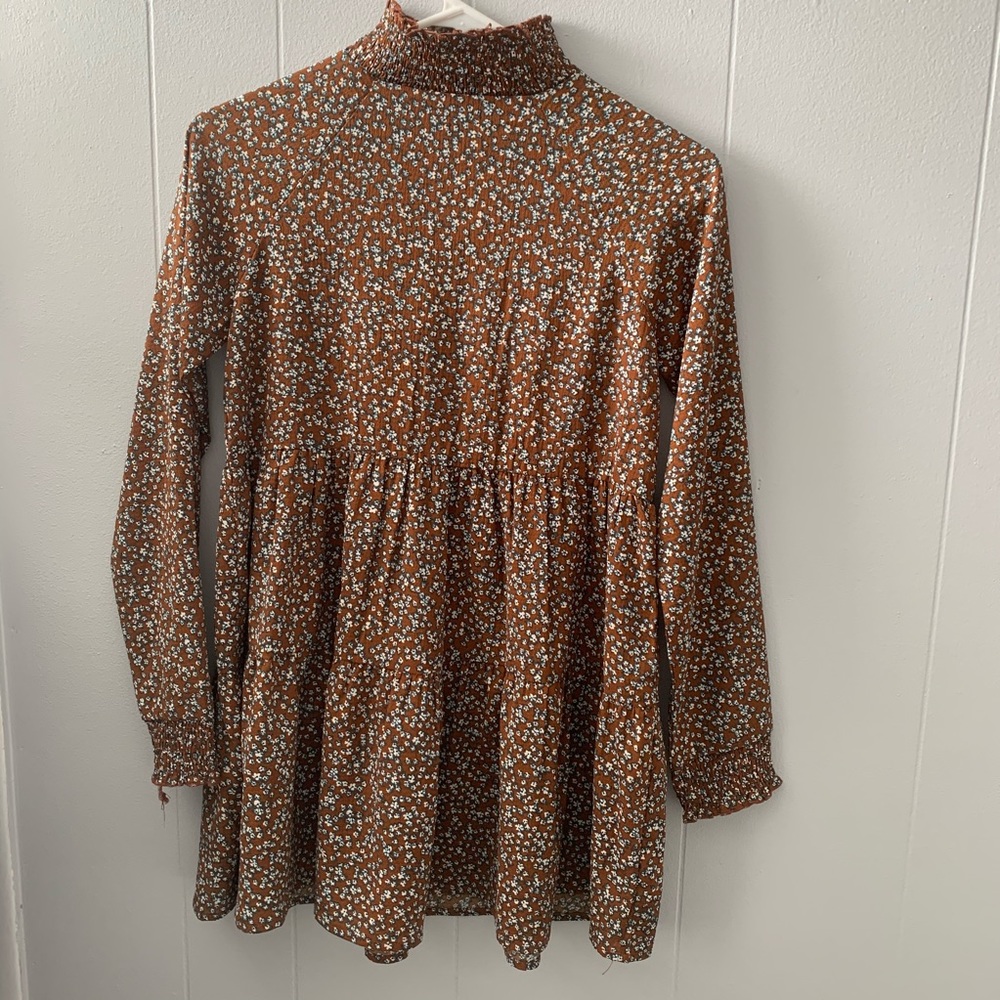 Smock neck floral top